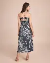 -473Wx593H-700266485-black-MODEL2.webp
