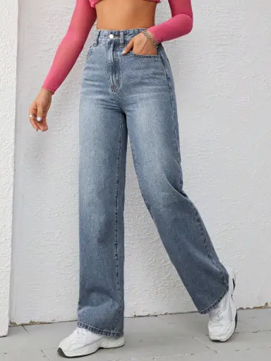 Throwback Fit Straight Jeans